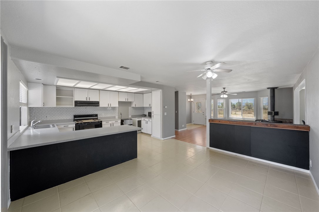 Aguanga, California, 92536, United States, 3 Bedrooms Bedrooms, ,2 BathroomsBathrooms,Residential,For Sale,1982074