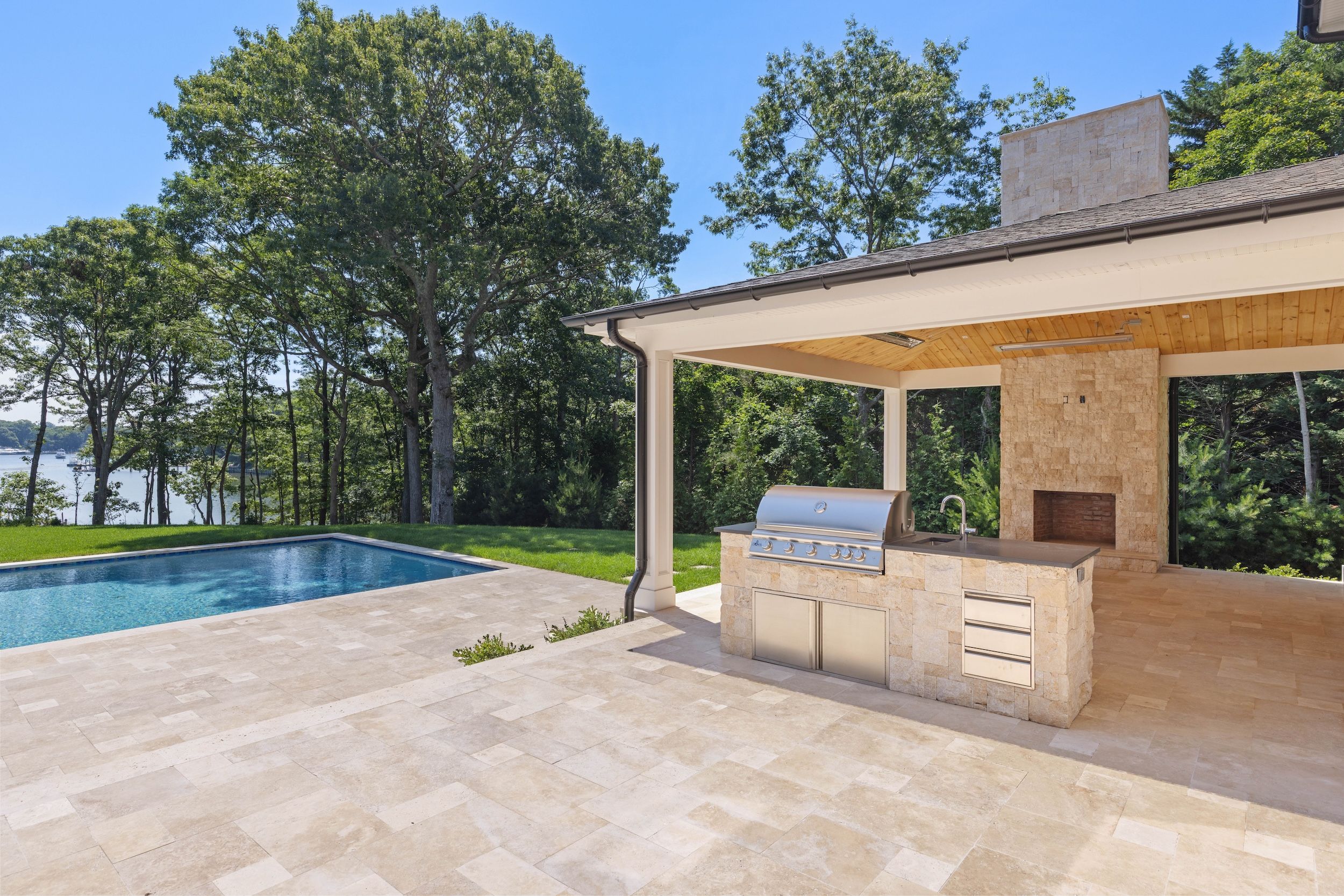  1775 Point Pleasant Road, Mattituck, NY 11952 - 物件實景