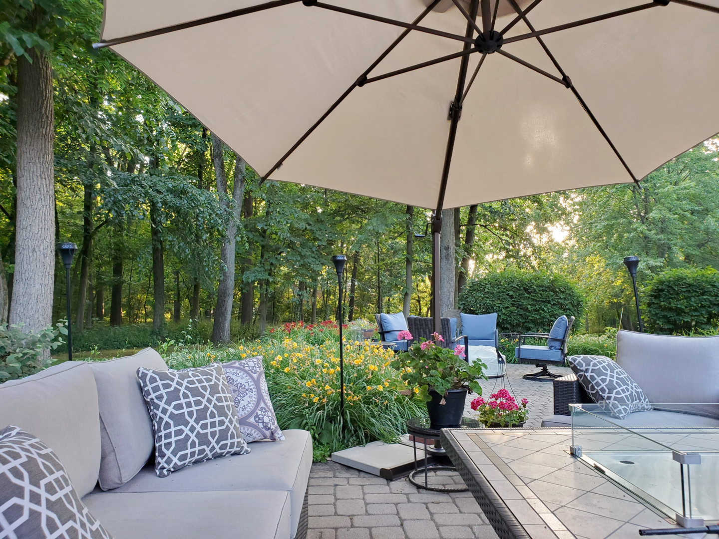 Wayne, Illinois, 60184, United States, 5 Bedrooms Bedrooms, ,7 BathroomsBathrooms,Residential,For Sale,2006495