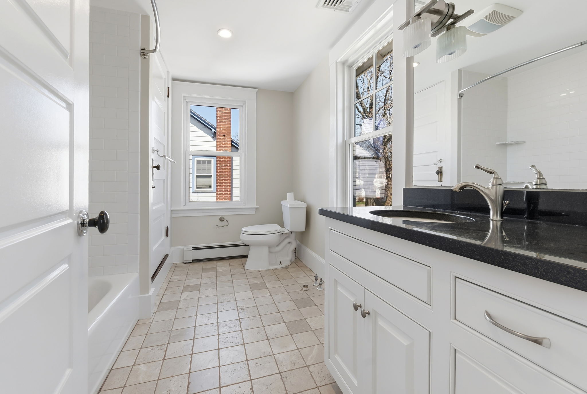  7 Sanborn Terrace, Amesbury, MA, 01913 - 物件實景