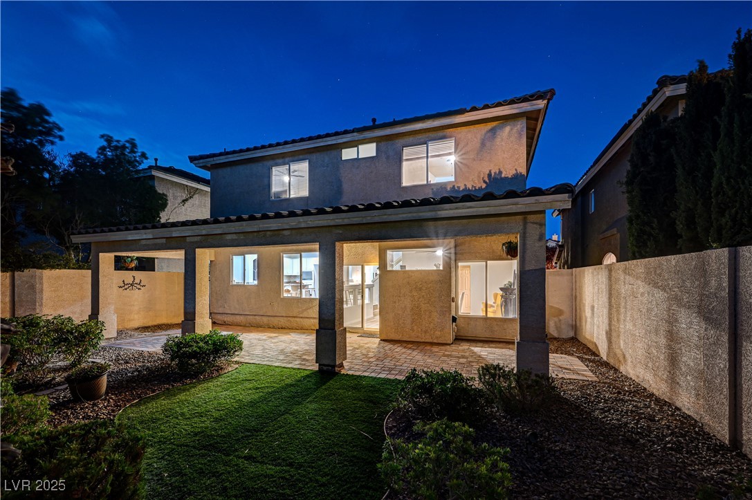 Las Vegas, Nevada, 89141, United States, 3 Bedrooms Bedrooms, ,3 BathroomsBathrooms,Residential,For Sale,1971377