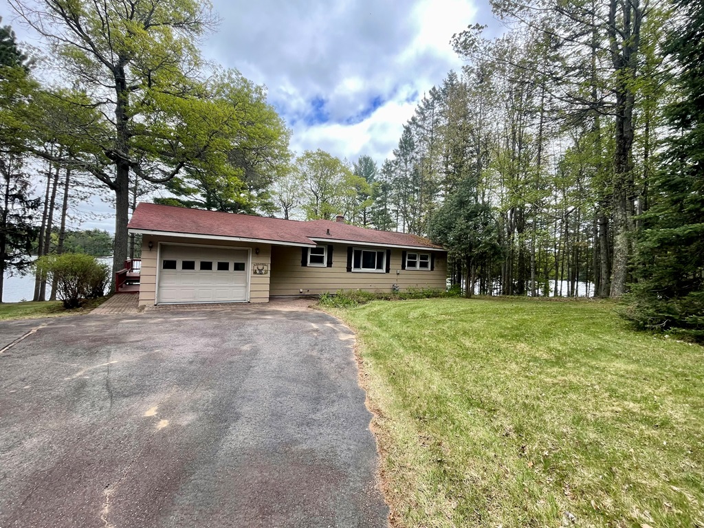 Tomahawk, Wisconsin, 54487, United States, 4 Bedrooms Bedrooms, ,2 BathroomsBathrooms,Residential,For Sale,1907326