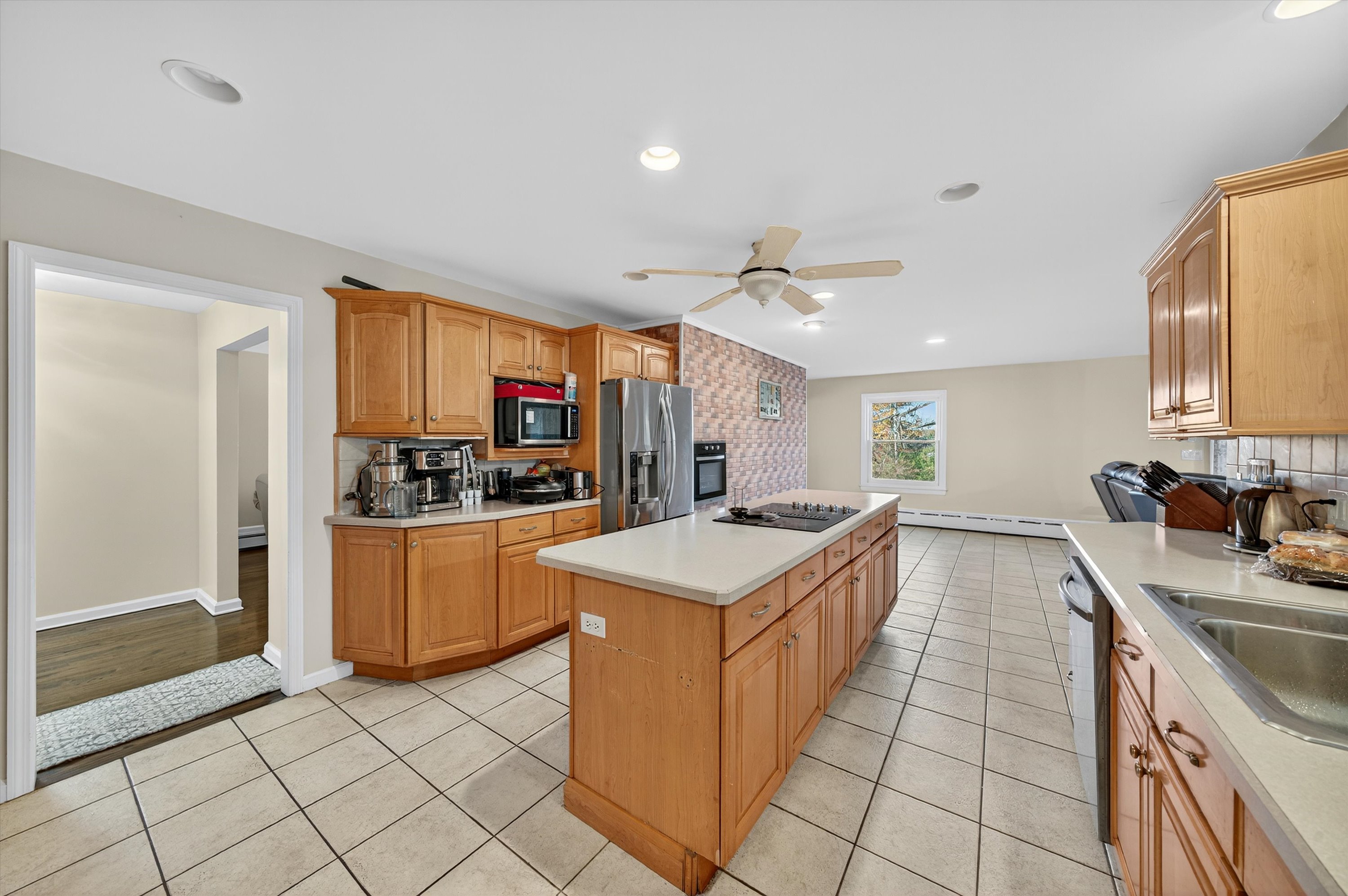 Monroe, New York, 10950, United States, 5 Bedrooms Bedrooms, ,4 BathroomsBathrooms,Residential,For Sale,2000066