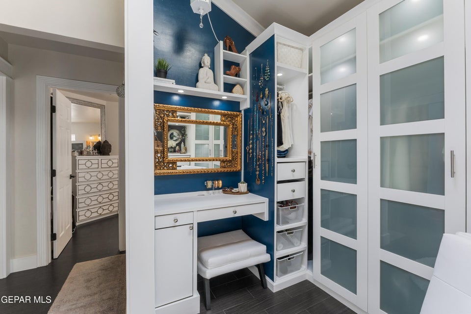 El Paso, Texas, 79936, United States, 5 Bedrooms Bedrooms, ,5 BathroomsBathrooms,Residential,For Sale,1980417