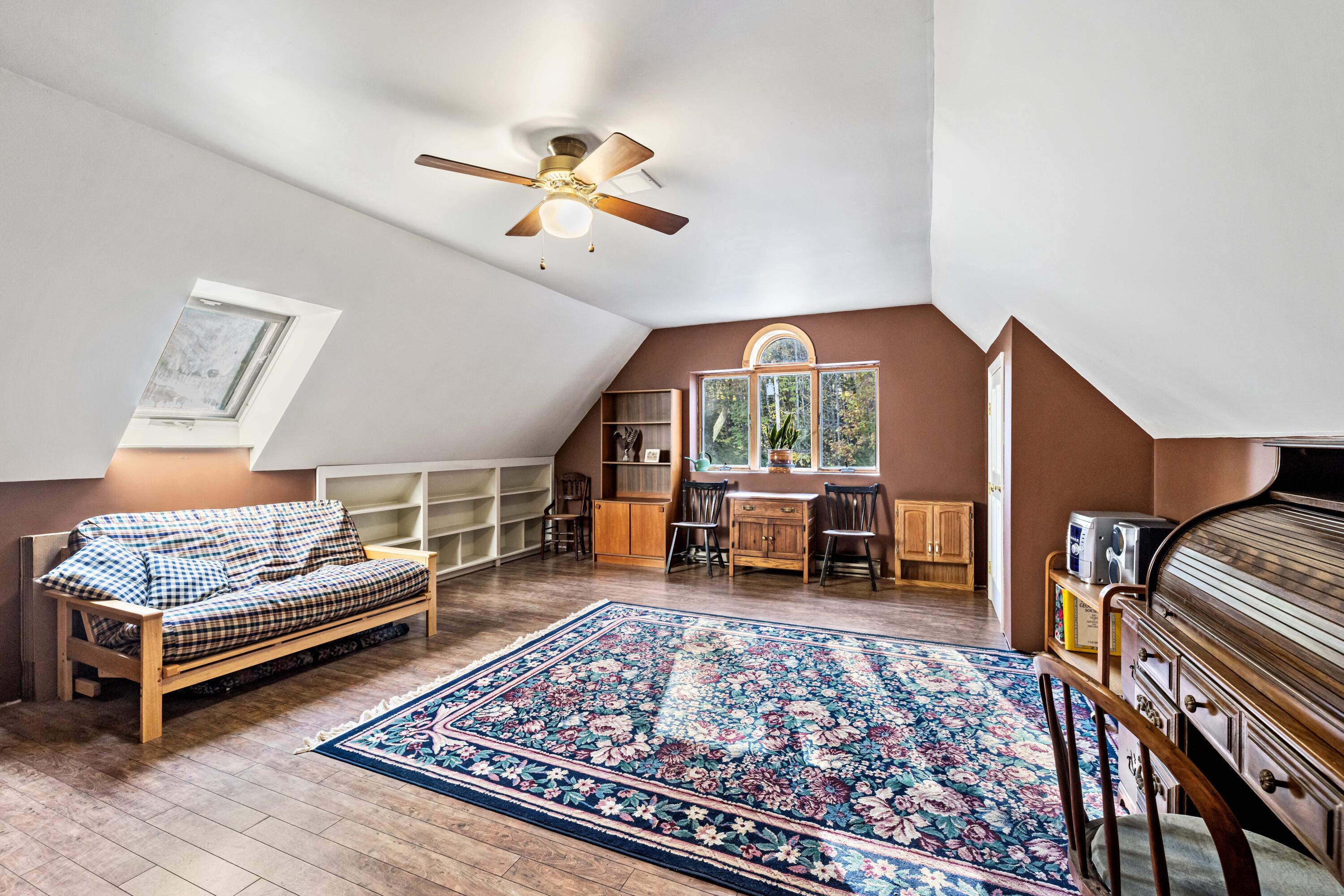 Buxton, Maine, 04093, United States, 4 Bedrooms Bedrooms, ,2 BathroomsBathrooms,Residential,For Sale,1970690