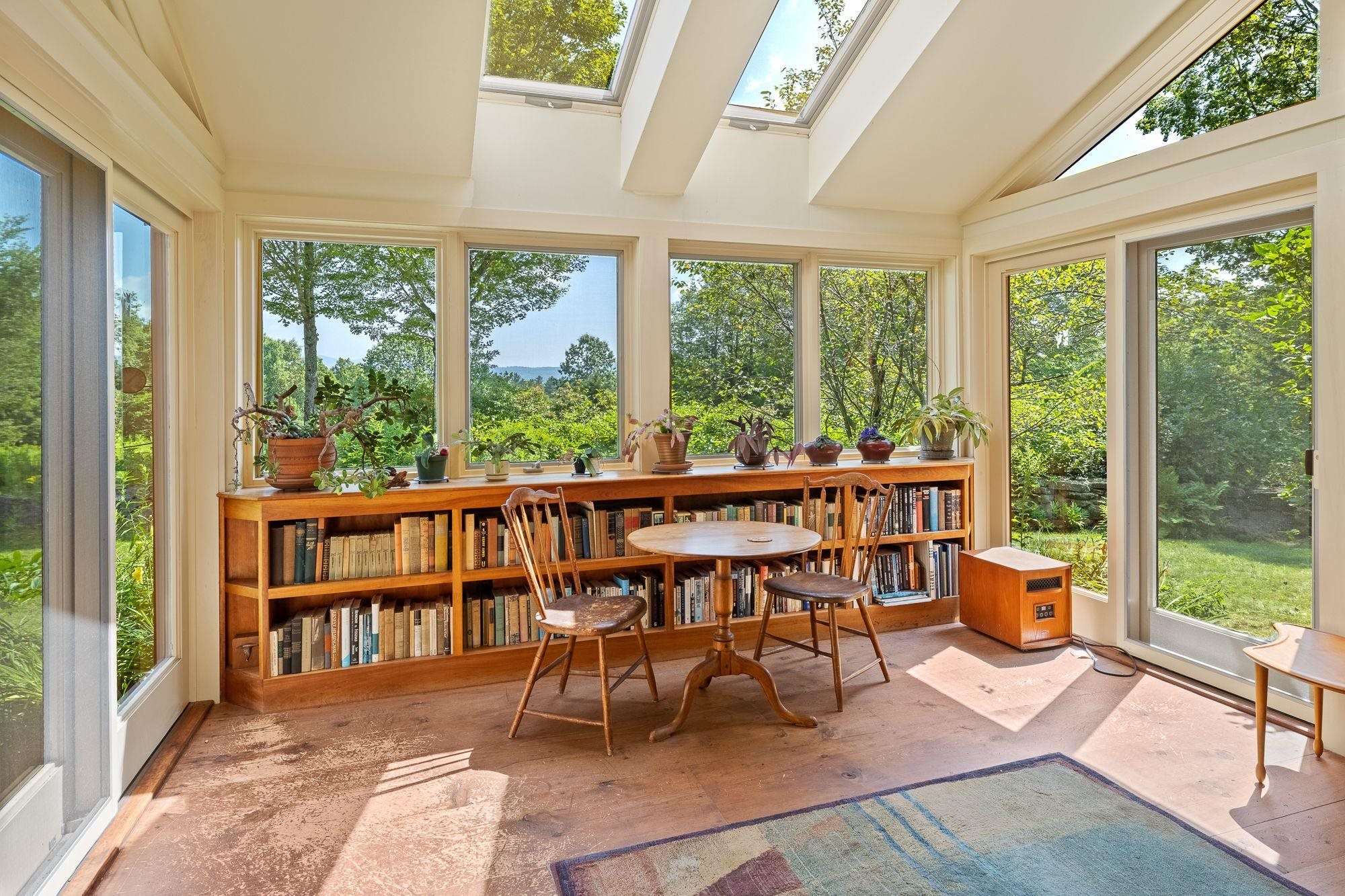 Orford, New Hampshire, 03777, United States, 3 Bedrooms Bedrooms, ,3 BathroomsBathrooms,Residential,For Sale,1908853