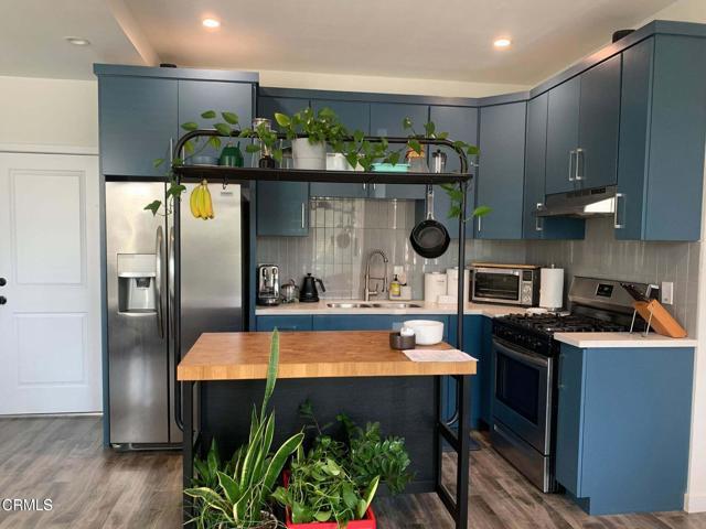 Los Angeles, California, 90022, United States, 14 Bedrooms Bedrooms, ,10 BathroomsBathrooms,Residential,For Sale,1835288
