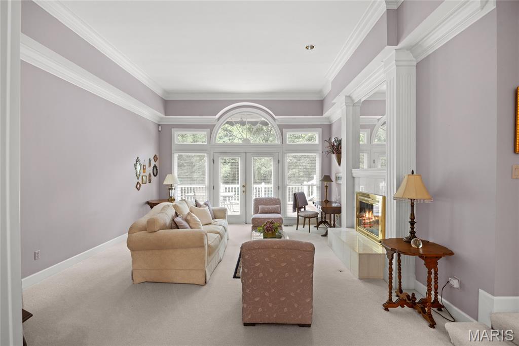 Chesterfield, Missouri, 63017, United States, 3 Bedrooms Bedrooms, ,4 BathroomsBathrooms,Residential,For Sale,1890003
