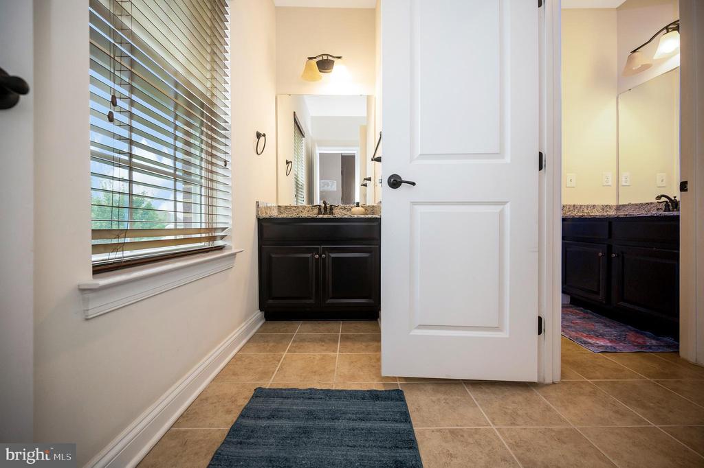 Woodbridge, Virginia, 22193, United States, 6 Bedrooms Bedrooms, ,6 BathroomsBathrooms,Residential,For Sale,1919107