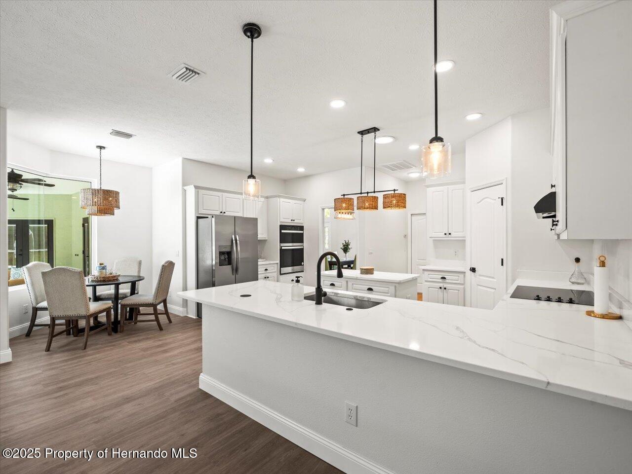 Inverness, Florida, 34453, United States, 4 Bedrooms Bedrooms, ,3 BathroomsBathrooms,Residential,For Sale,1846671