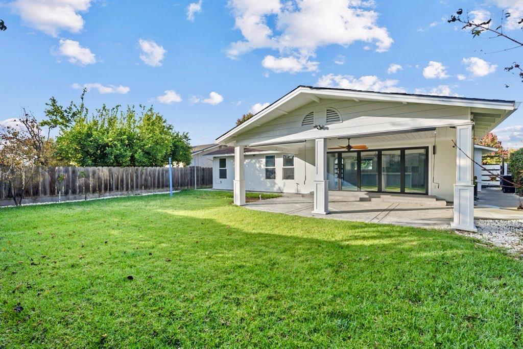 Newman, California, 95360, United States, 3 Bedrooms Bedrooms, ,2 BathroomsBathrooms,Residential,For Sale,1997732