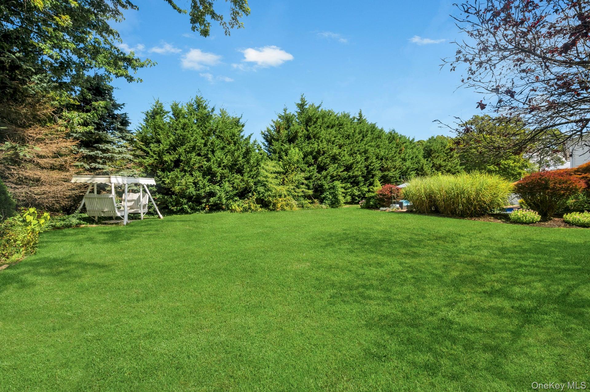 Port Jefferson Station, New York, 11776, United States, 4 Bedrooms Bedrooms, ,3 BathroomsBathrooms,Residential,For Sale,1941704