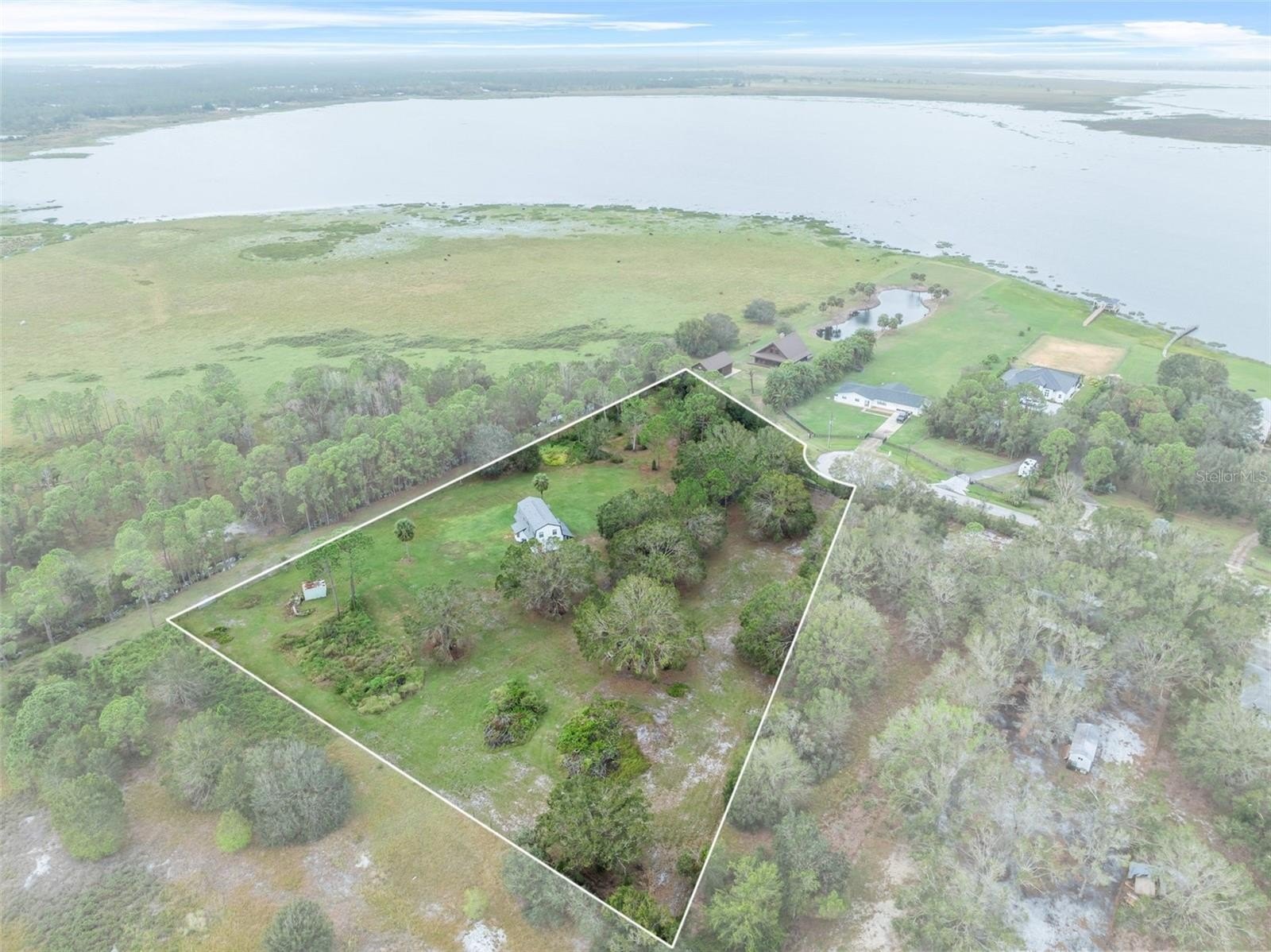 FROSTPROOF, Florida, 33843, United States, 4 Bedrooms Bedrooms, ,3 BathroomsBathrooms,Residential,For Sale,1920683