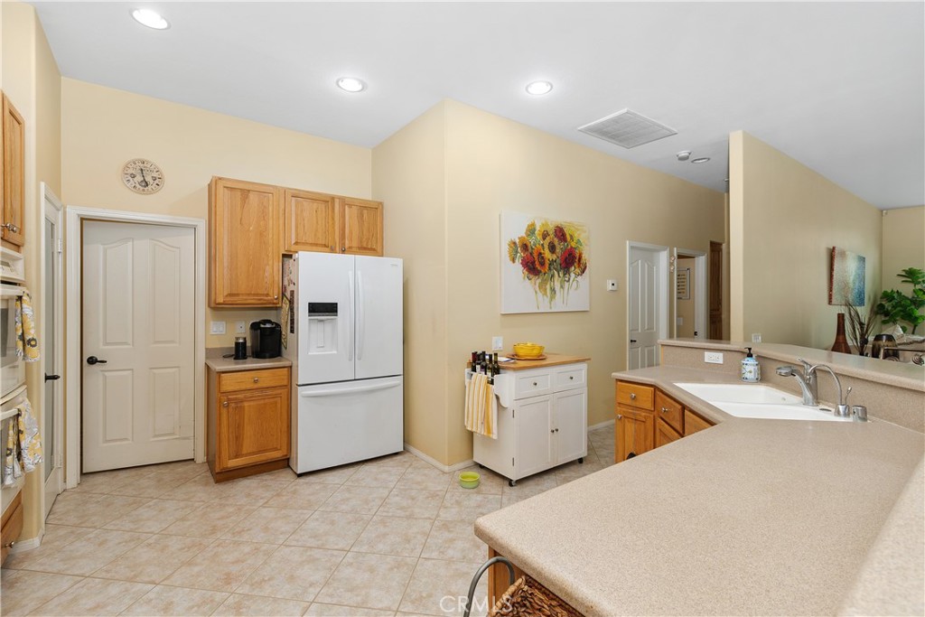 Indio, California, 92201, United States, 3 Bedrooms Bedrooms, ,2 BathroomsBathrooms,Residential,For Sale,1939431