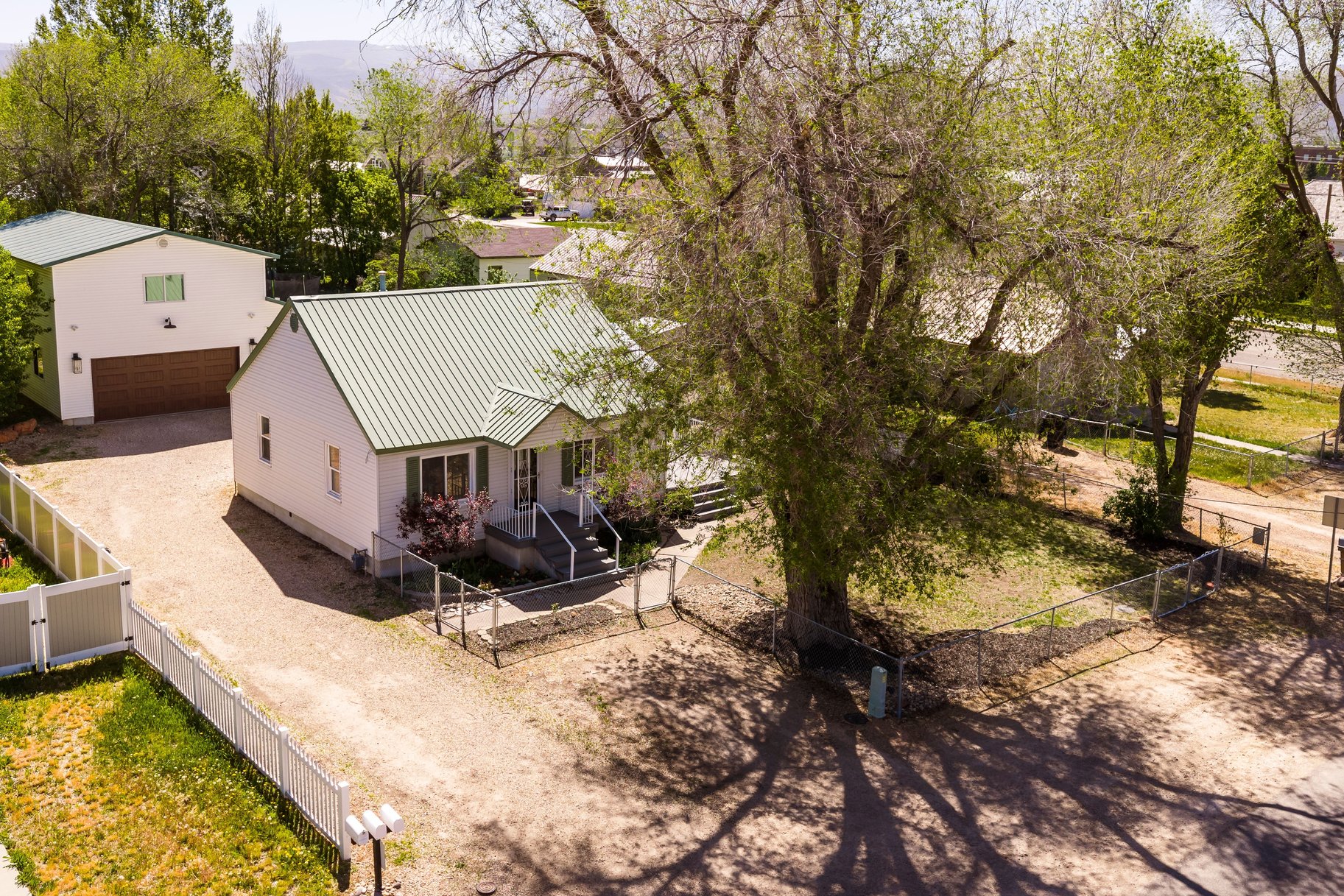 No HOA  Two Homes  Commercially Zoned  Nightly Rental  15 Min Deer Valley - 物件實景