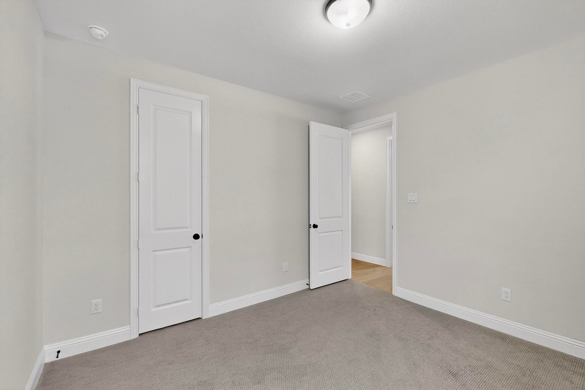 Mansfield, Texas, 76063, United States, 4 Bedrooms Bedrooms, ,4 BathroomsBathrooms,Residential,For Sale,1992597