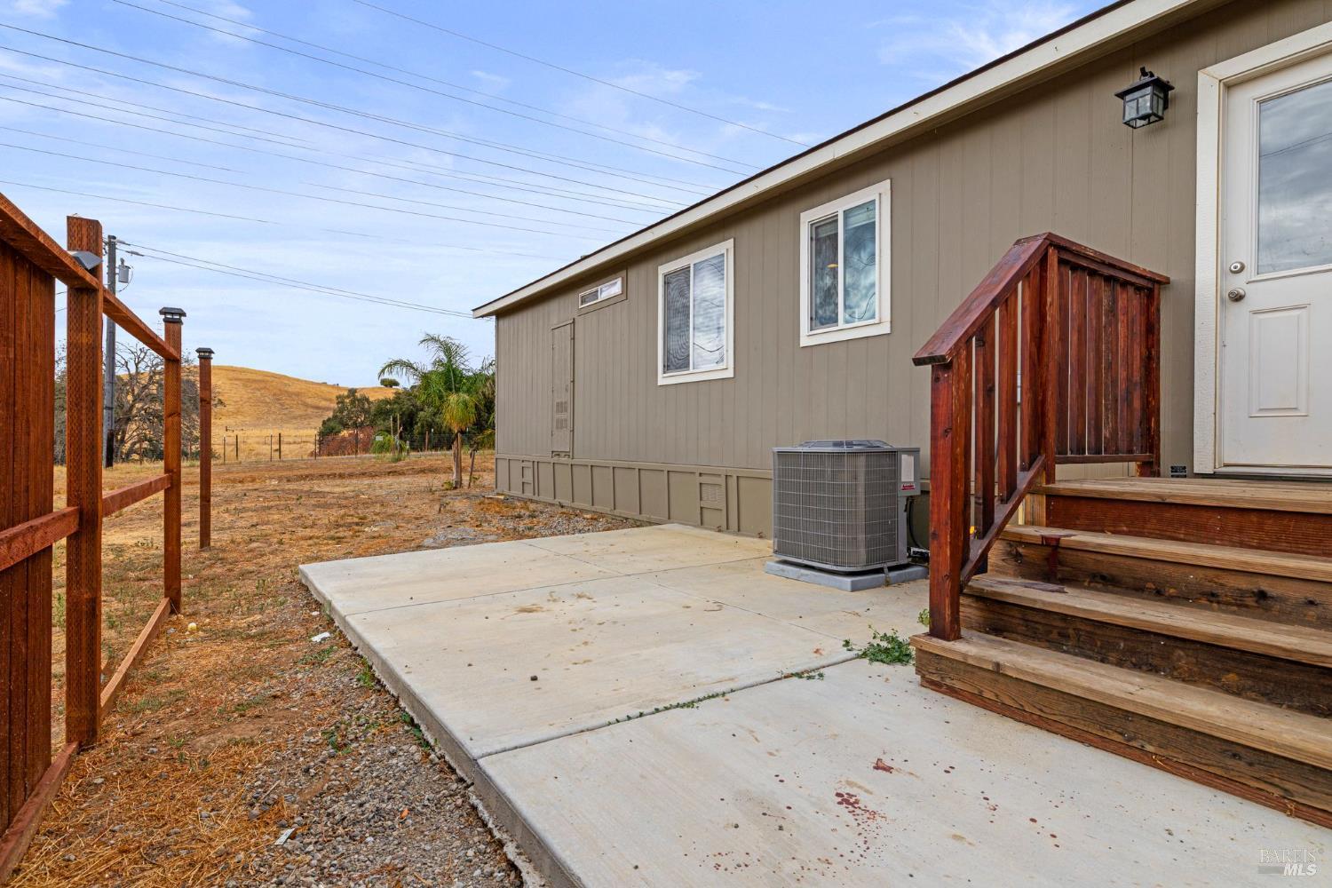 Vacaville, California, 95688, United States, 3 Bedrooms Bedrooms, ,2 BathroomsBathrooms,Residential,For Sale,1982047