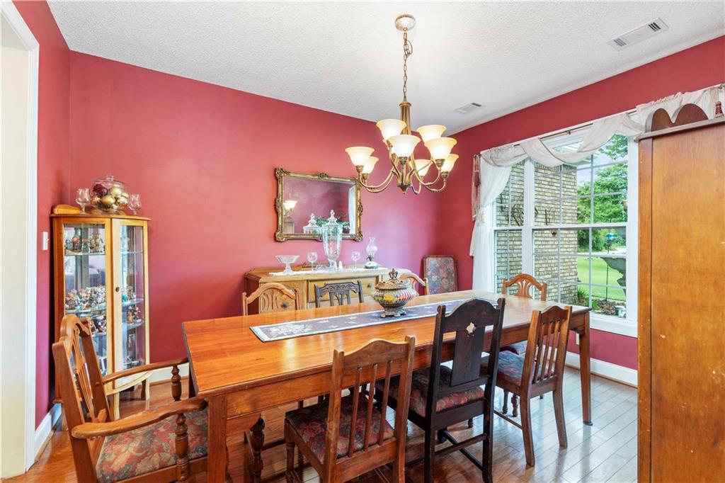 Salem, Alabama, 36874, United States, 4 Bedrooms Bedrooms, ,4 BathroomsBathrooms,Residential,For Sale,1940777