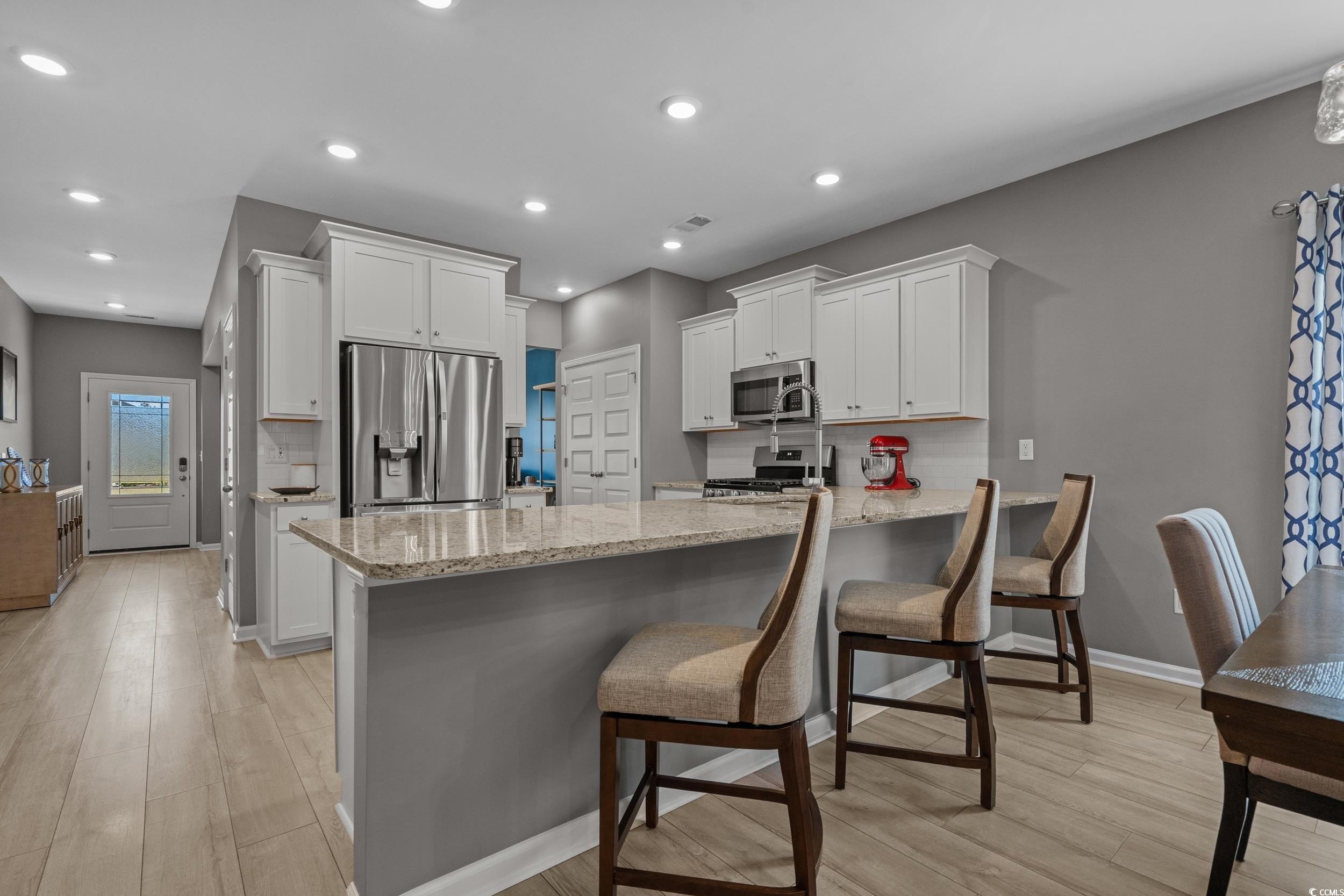 Myrtle Beach, South Carolina, 29577, United States, 5 Bedrooms Bedrooms, ,4 BathroomsBathrooms,Residential,For Sale,2005538