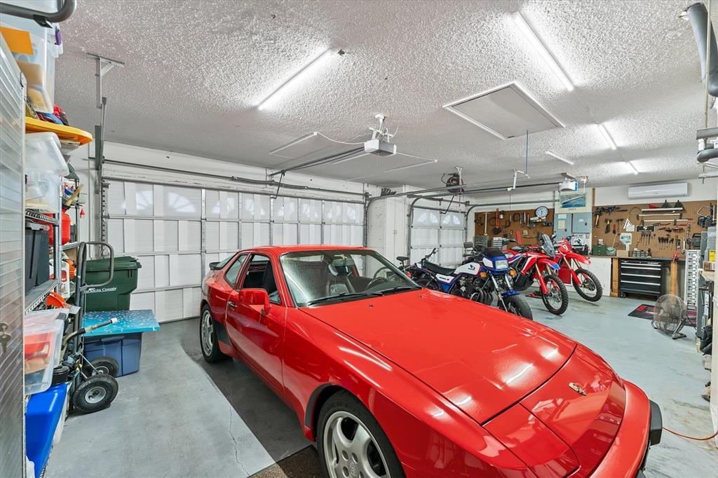 Sarasota, Florida, 34233, United States, 4 Bedrooms Bedrooms, ,4 BathroomsBathrooms,Residential,For Sale,1891764
