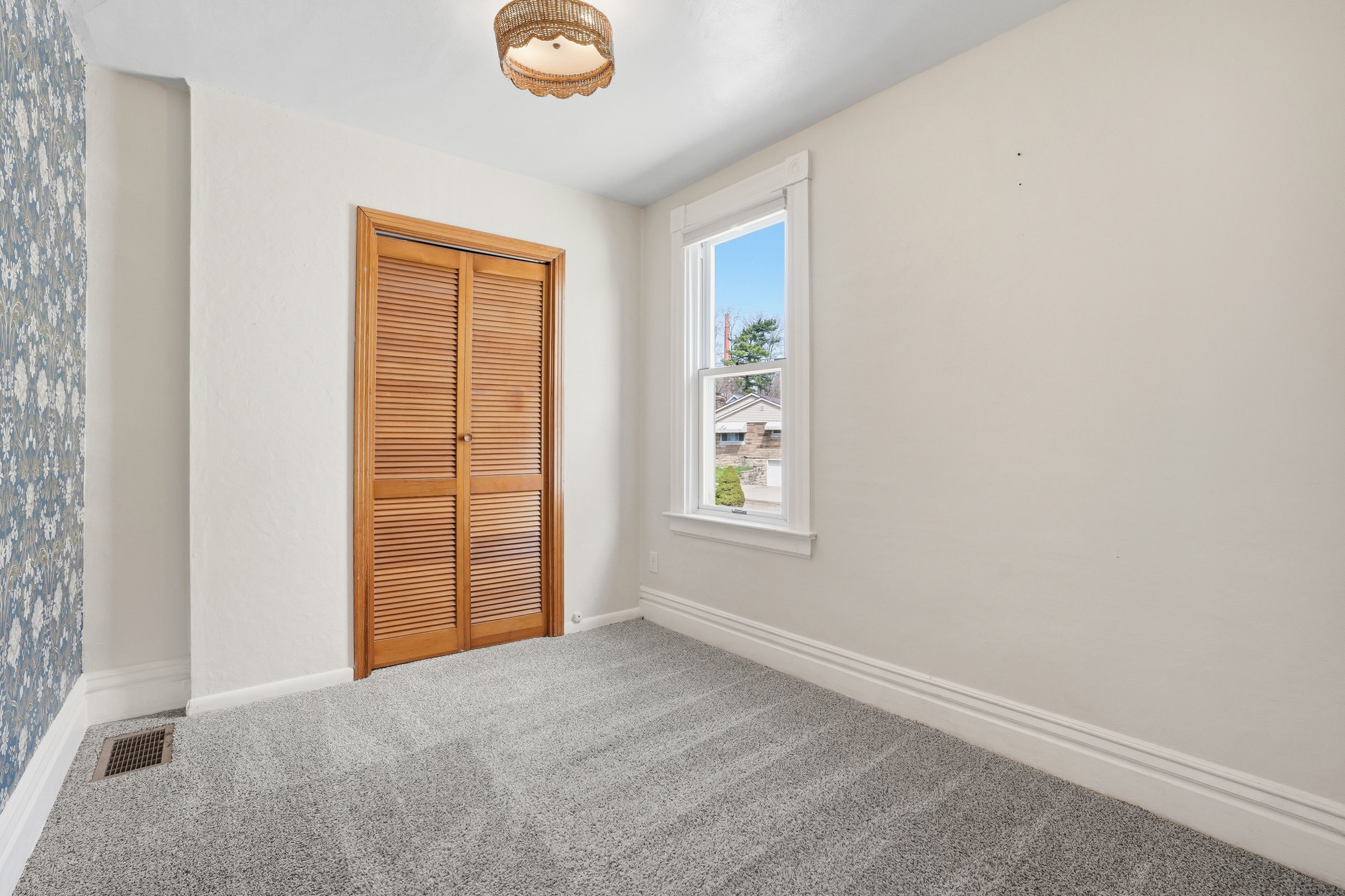  516 Eau Claire Street, Butler, PA 16001 - 物件實景