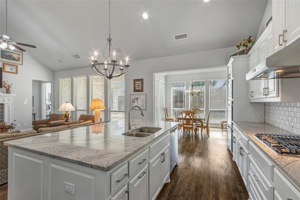 Prosper, Texas, 75078, United States, 4 Bedrooms Bedrooms, ,3 BathroomsBathrooms,Residential,For Sale,1986475