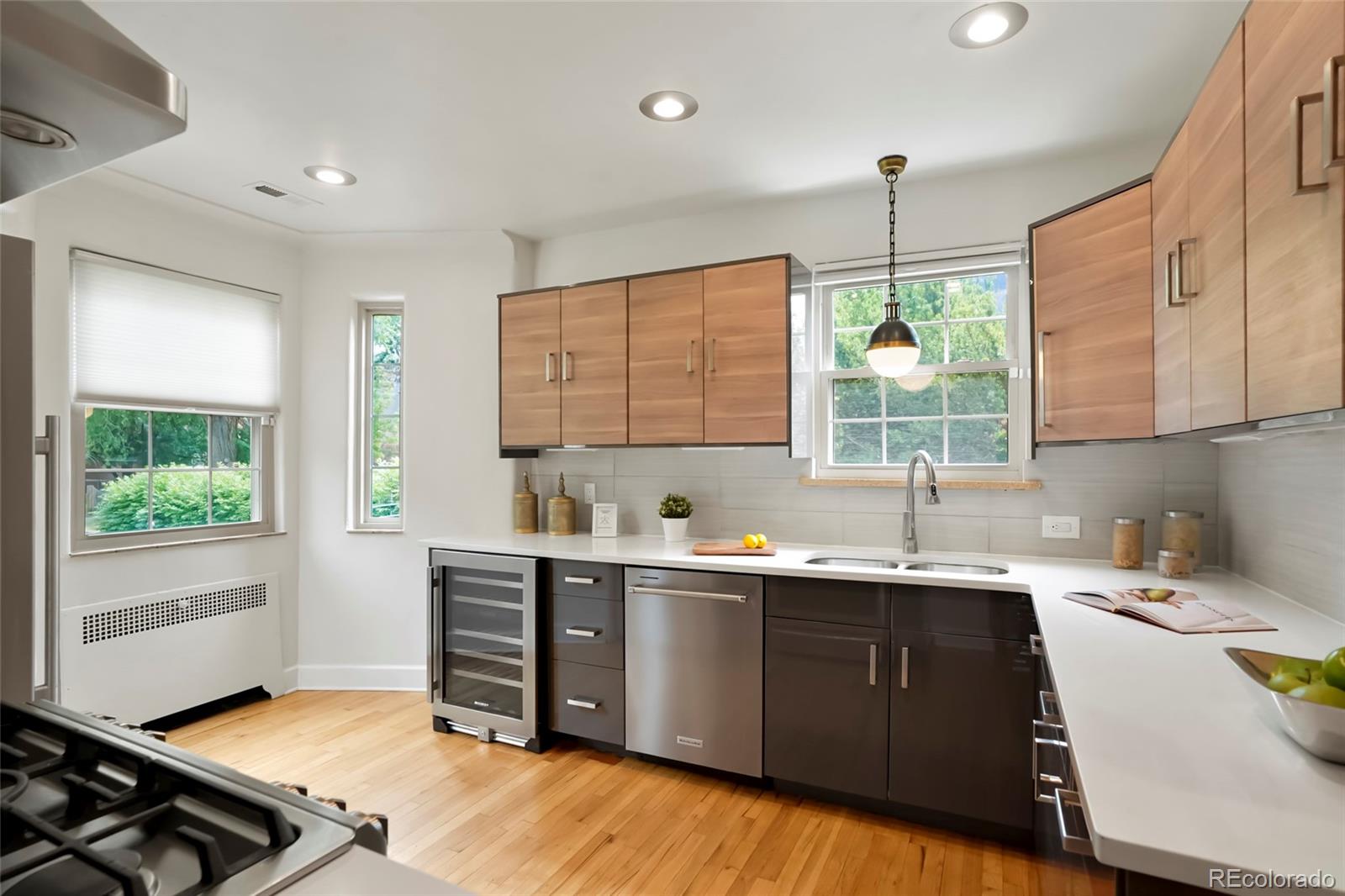 Denver, Colorado, 80207, United States, 3 Bedrooms Bedrooms, ,1 BathroomBathrooms,Residential,For Sale,1982969