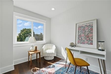 Los Angeles, California, 90018, United States, 5 Bedrooms Bedrooms, ,5 BathroomsBathrooms,Residential,For Sale,1842943