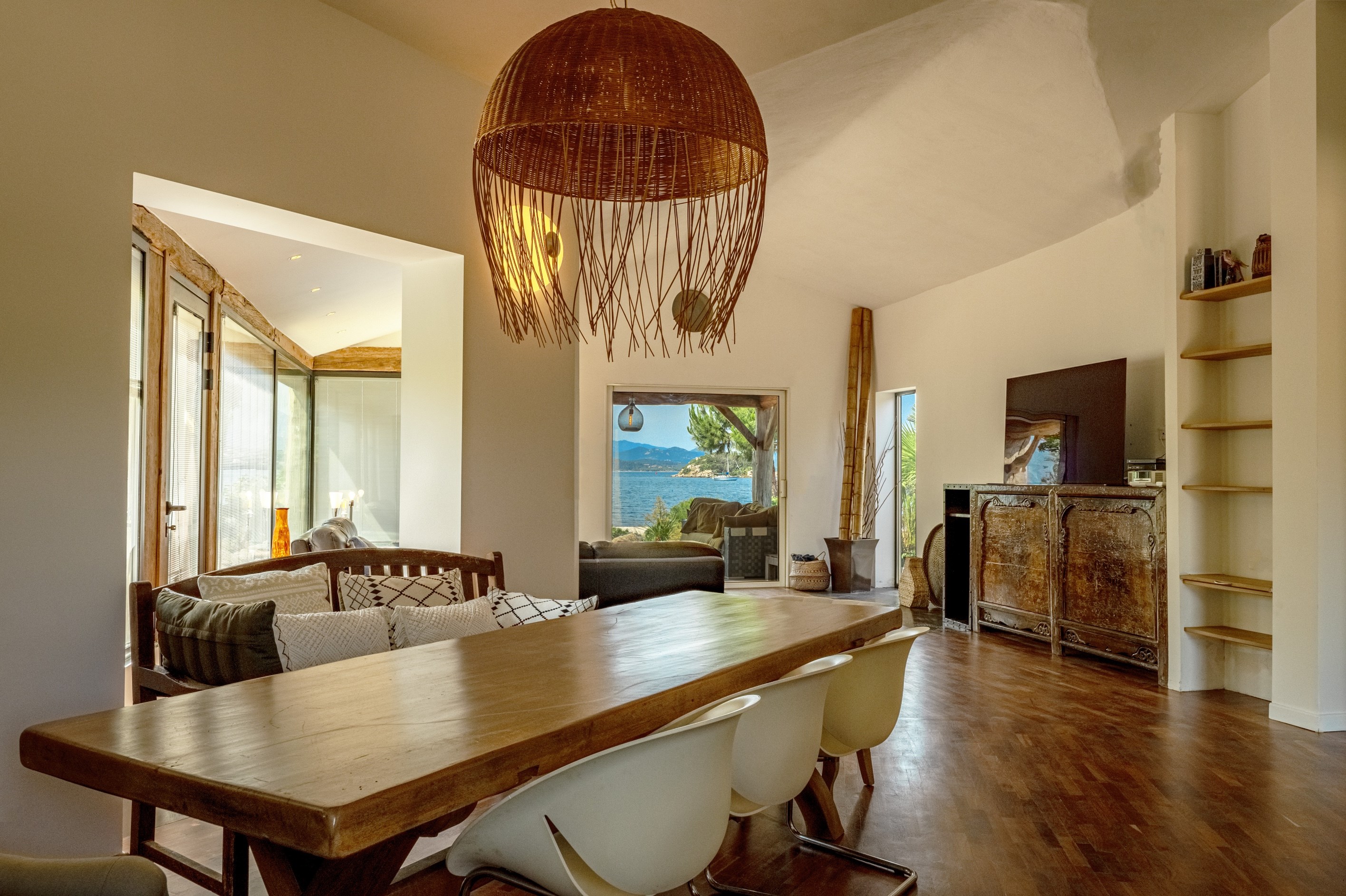  SALE: WATERFRONT PROPERTY – GULF OF PORTO-VECCHIO, CORSICA - 物件實景