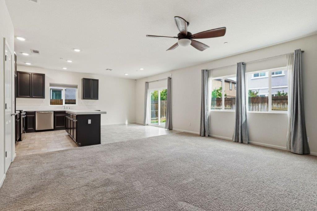 Sacramento, California, 95834, United States, 3 Bedrooms Bedrooms, ,3 BathroomsBathrooms,Residential,For Sale,1992376