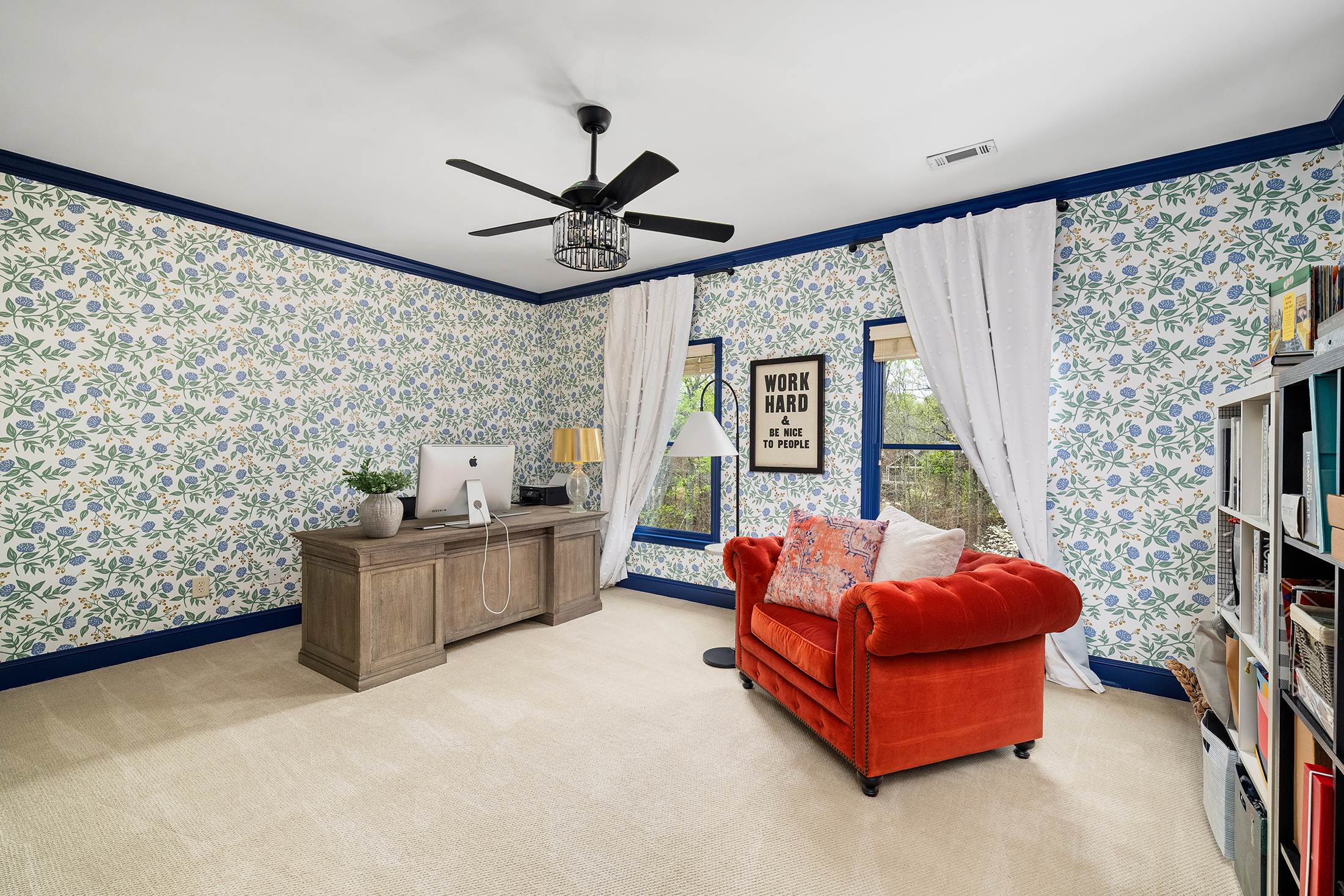  Meticulous Brick Estate Blends Timeless Architecture with Elevated Design - 物件實景