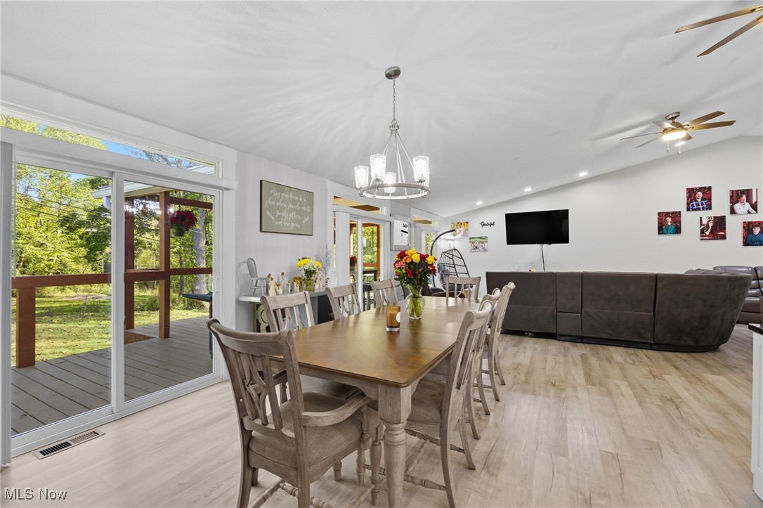 Washington, West Virginia, 26181, United States, 3 Bedrooms Bedrooms, ,3 BathroomsBathrooms,Residential,For Sale,1961068