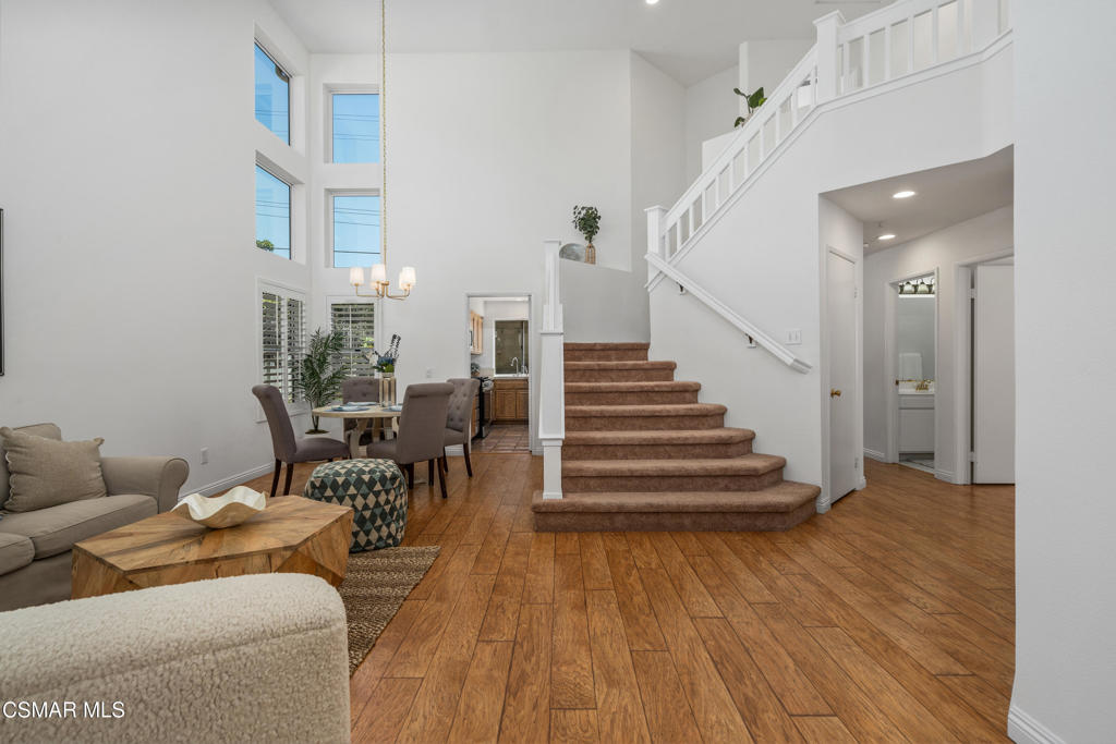 Ventura, California, 93004, United States, 4 Bedrooms Bedrooms, ,3 BathroomsBathrooms,Residential,For Sale,1911209