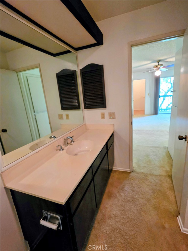 Long Beach, California, 90814, United States, 2 Bedrooms Bedrooms, ,2 BathroomsBathrooms,Residential,For Sale,1949183