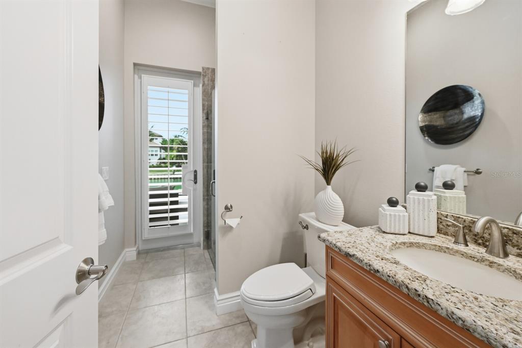 Sarasota, Florida, 34236, United States, 5 Bedrooms Bedrooms, ,5 BathroomsBathrooms,Residential,For Sale,1989074