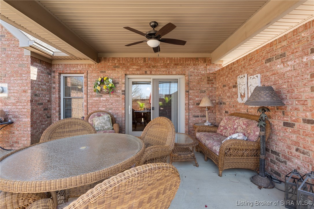 Jeffersonville, Indiana, 47130, United States, 3 Bedrooms Bedrooms, ,2 BathroomsBathrooms,Residential,For Sale,1752485