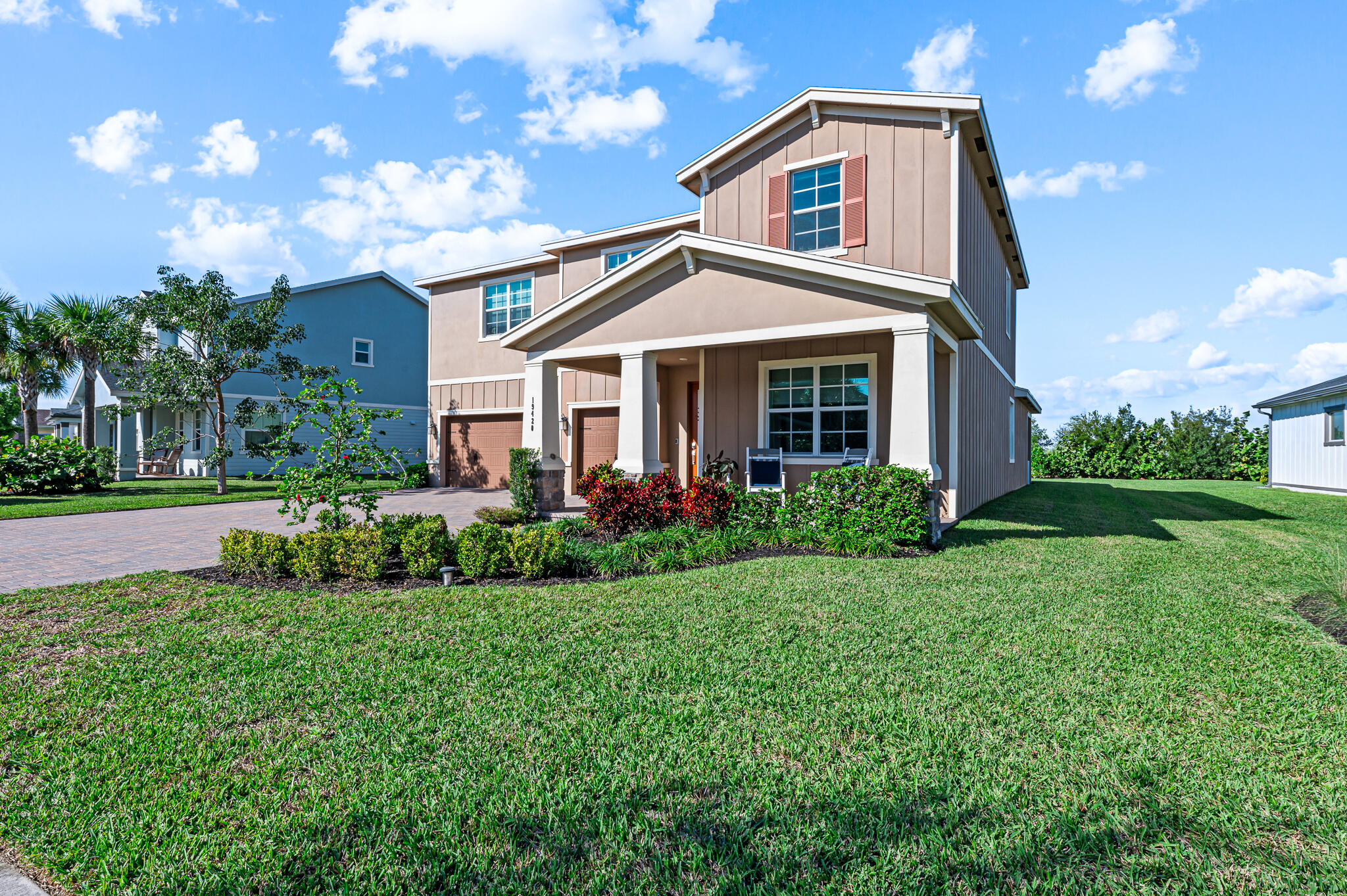 Loxahatchee, Florida, 33470, United States, 5 Bedrooms Bedrooms, ,4 BathroomsBathrooms,Residential,For Sale,1902120