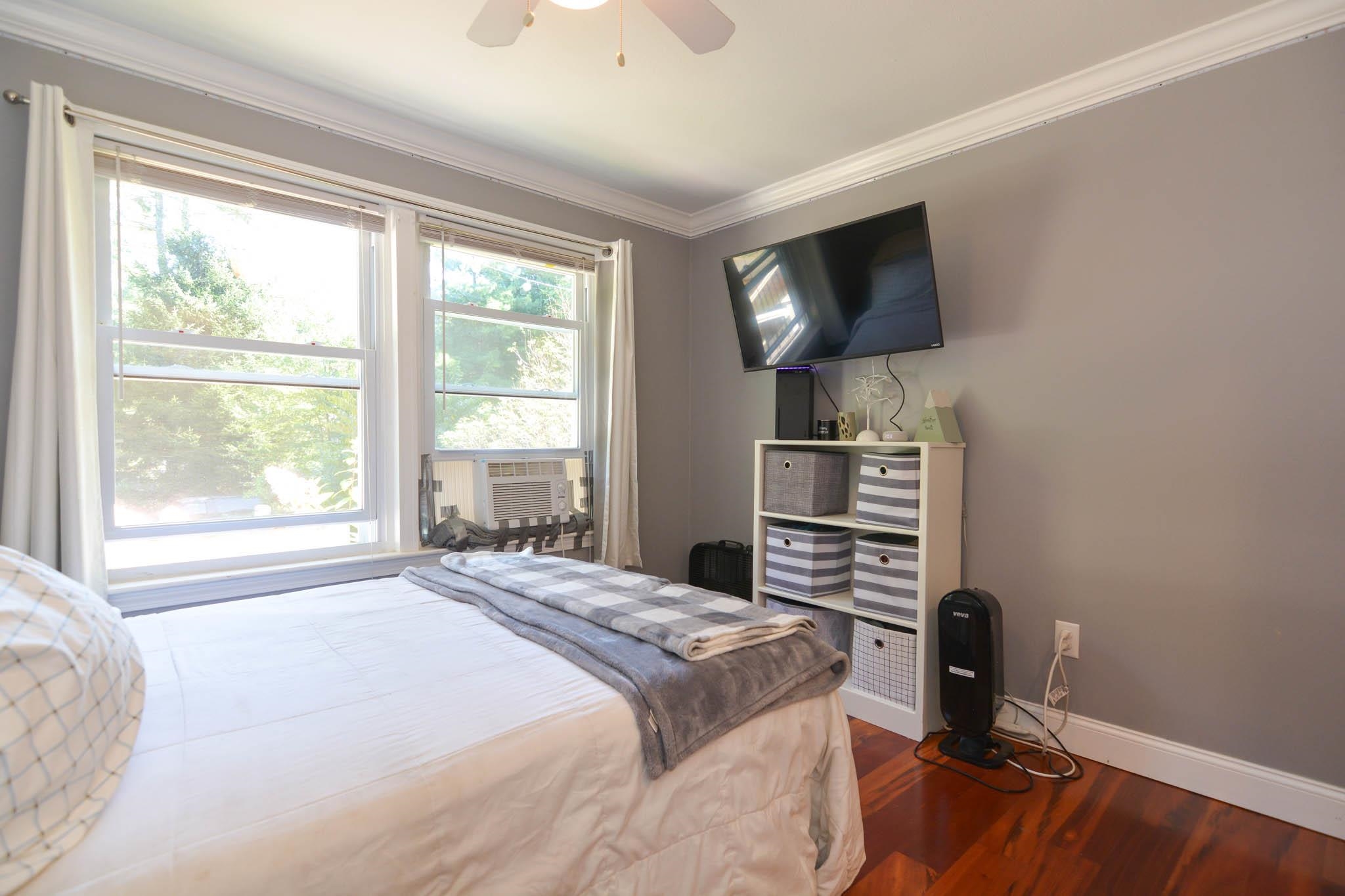 Litchfield, New Hampshire, 03054, United States, 3 Bedrooms Bedrooms, ,1 BathroomBathrooms,Residential,For Sale,1948760