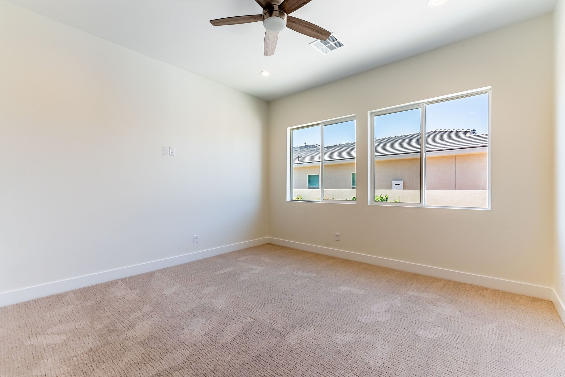  New to Market - 物件實景