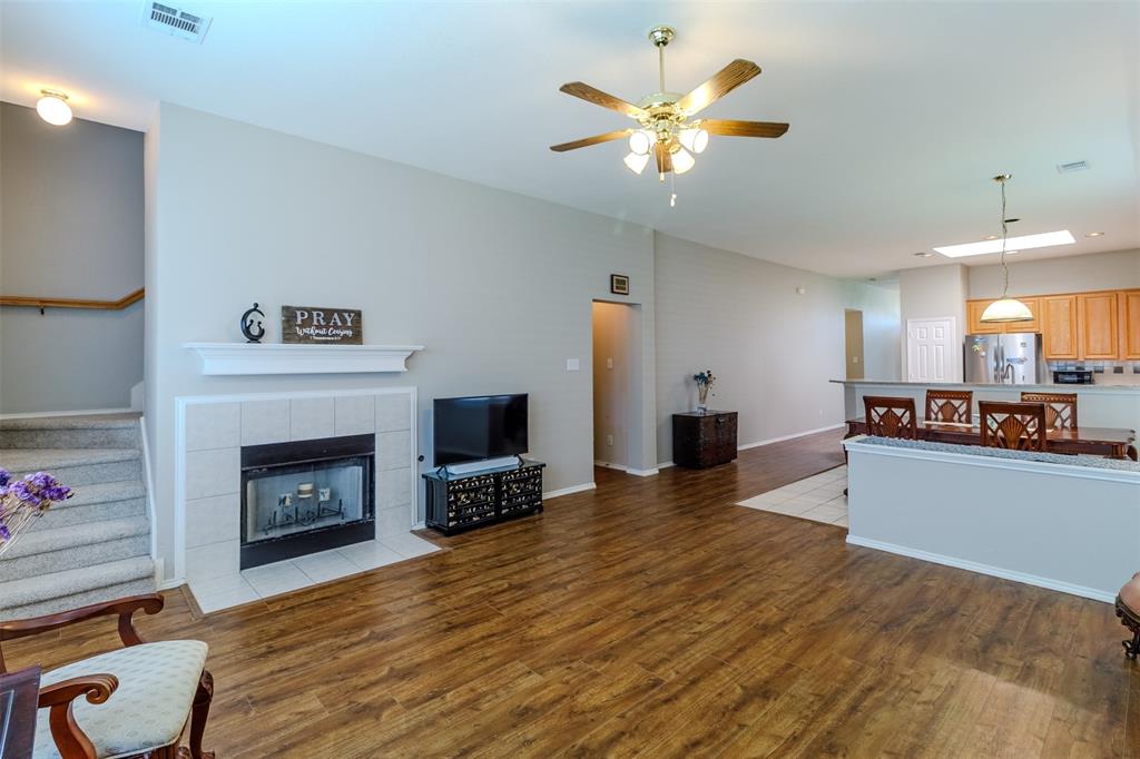 Plano, Texas, 75025, United States, 3 Bedrooms Bedrooms, ,2 BathroomsBathrooms,Residential,For Sale,1984176