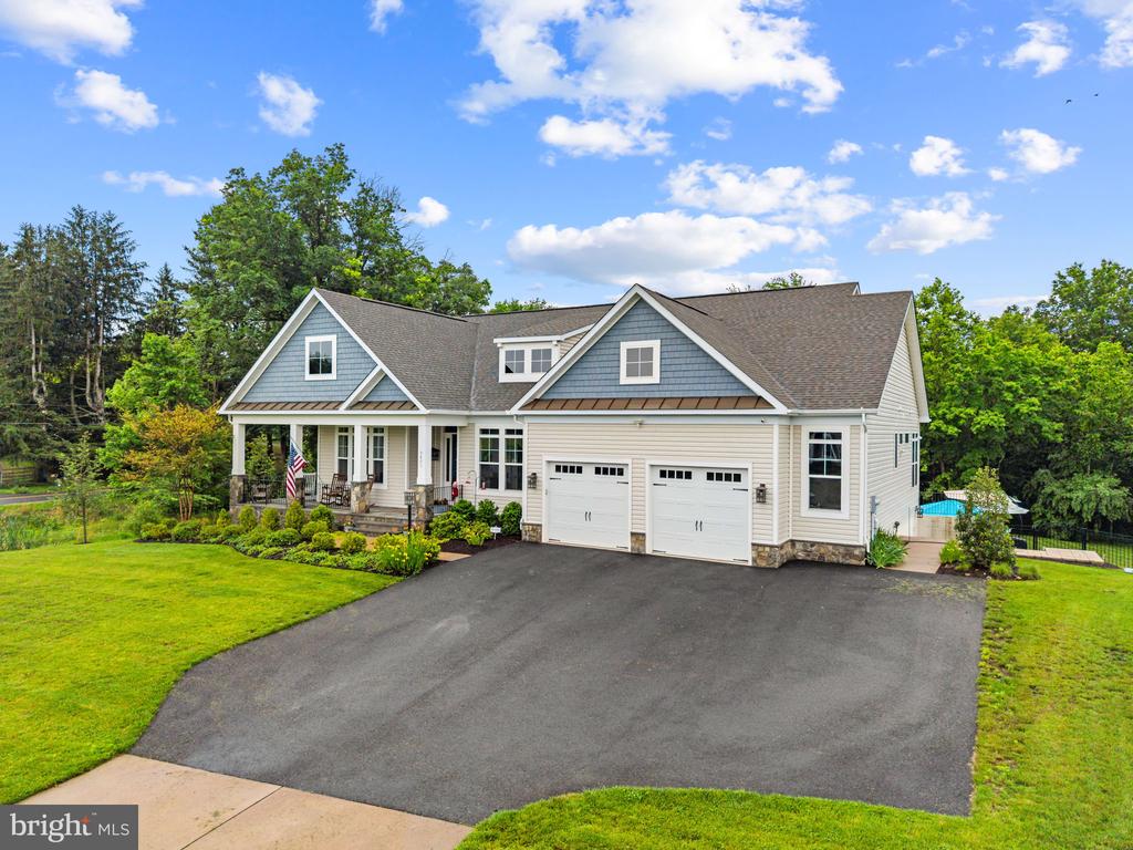 Warrenton, Virginia, 20187, United States, 4 Bedrooms Bedrooms, ,4 BathroomsBathrooms,Residential,For Sale,2048905