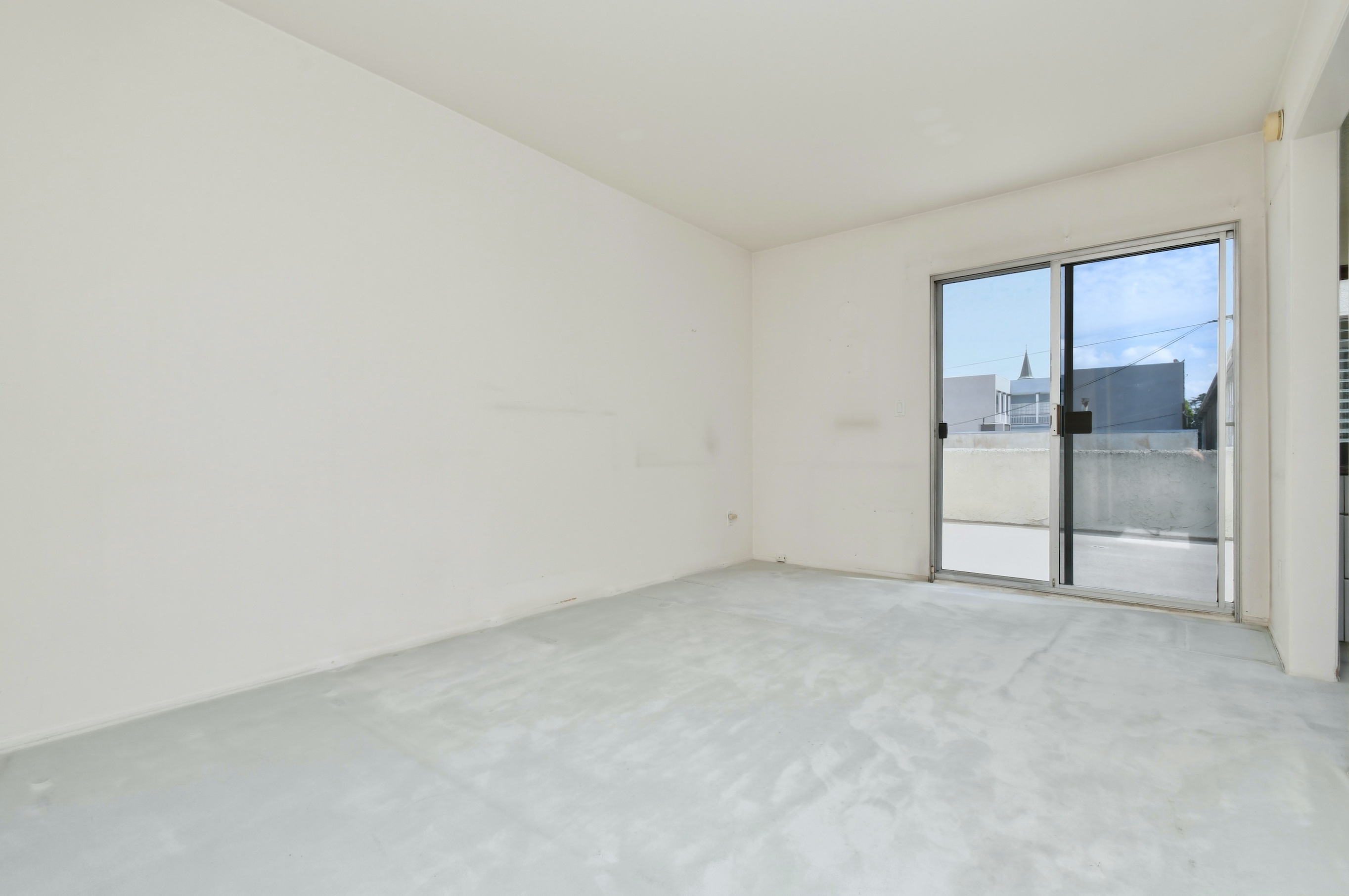  11738 Moorpark Street Unit E - 物件實景