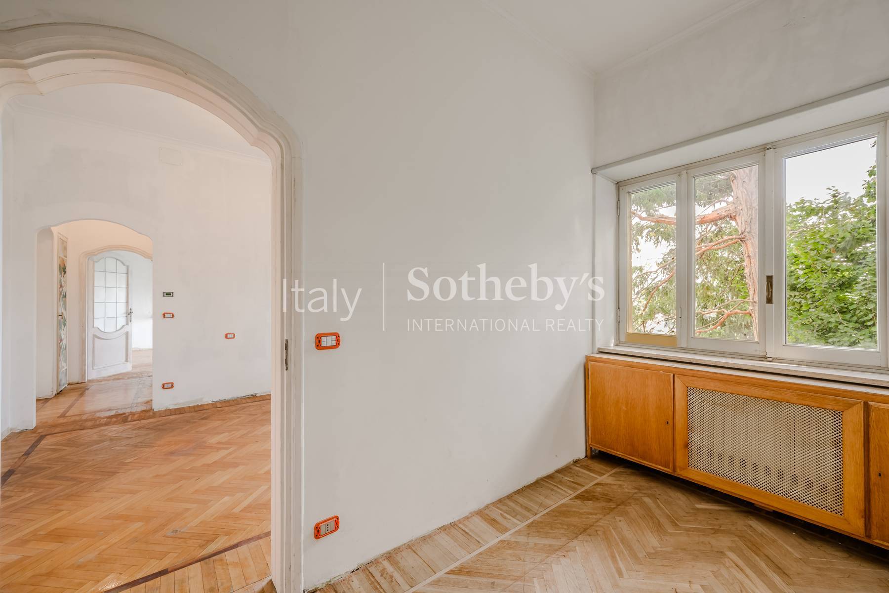  Villa with Panoramic Views and Park in Turin’s Hills - 物件實景