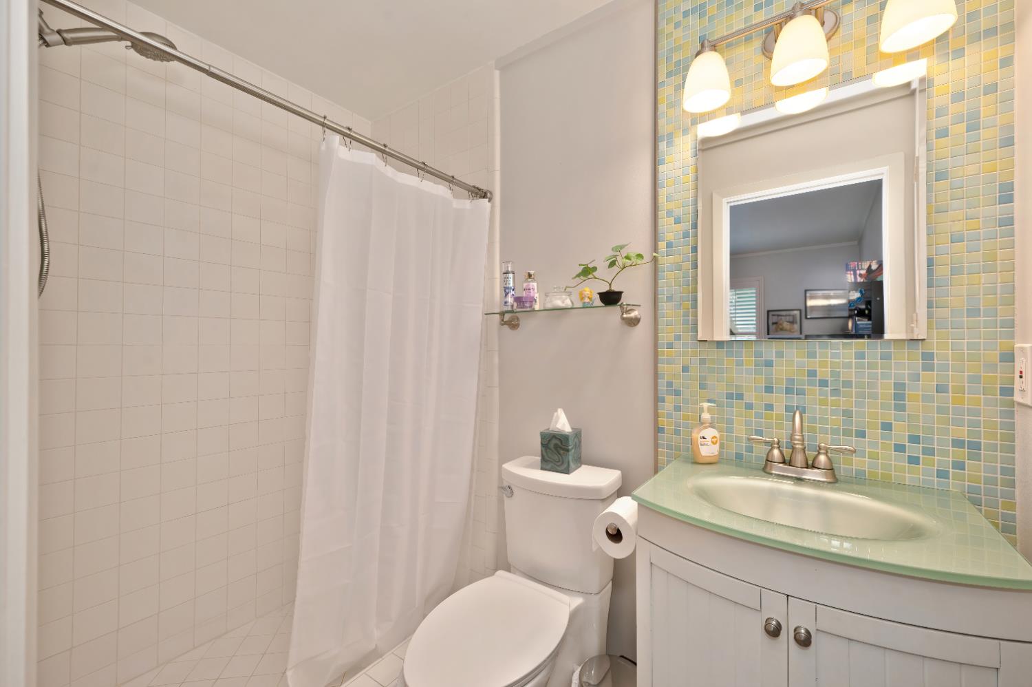 Sacramento, California, 95819, United States, 3 Bedrooms Bedrooms, ,2 BathroomsBathrooms,Residential,For Sale,1987598