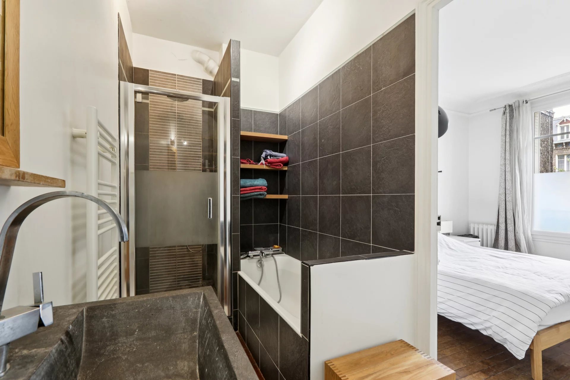 Paris 16th, Île-de-France, 75016, FR, ,Residential,For Sale,1988058