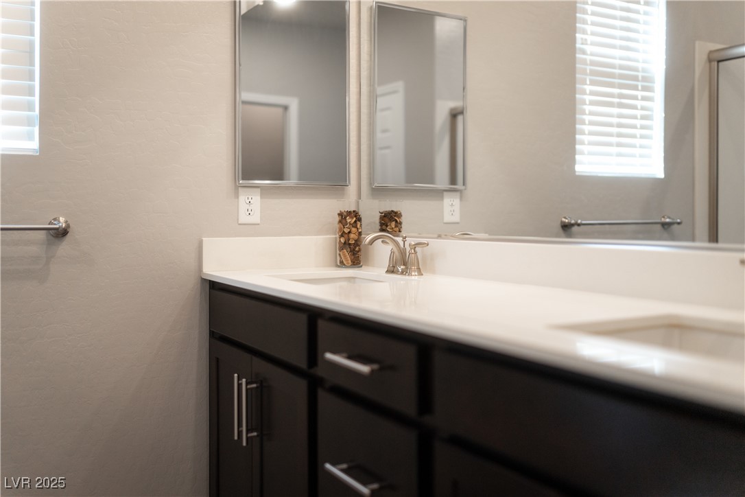 Henderson, Nevada, 89044, United States, 3 Bedrooms Bedrooms, ,2 BathroomsBathrooms,Residential,For Sale,1950988