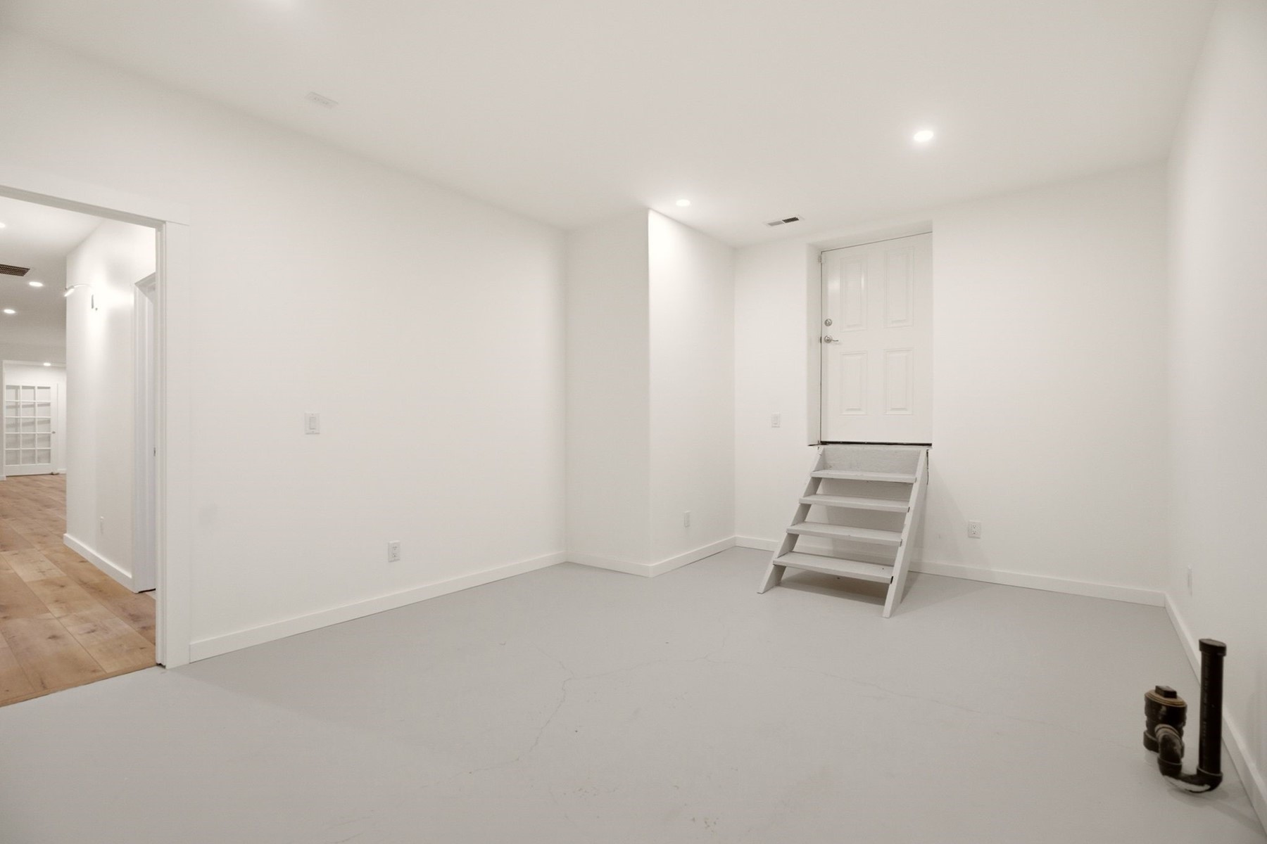 10988 W Thompson - 物件實景