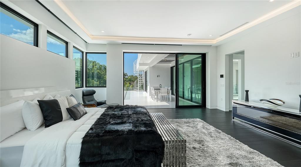 Sarasota, Florida, 34239, United States, 5 Bedrooms Bedrooms, ,8 BathroomsBathrooms,Residential,For Sale,1991570