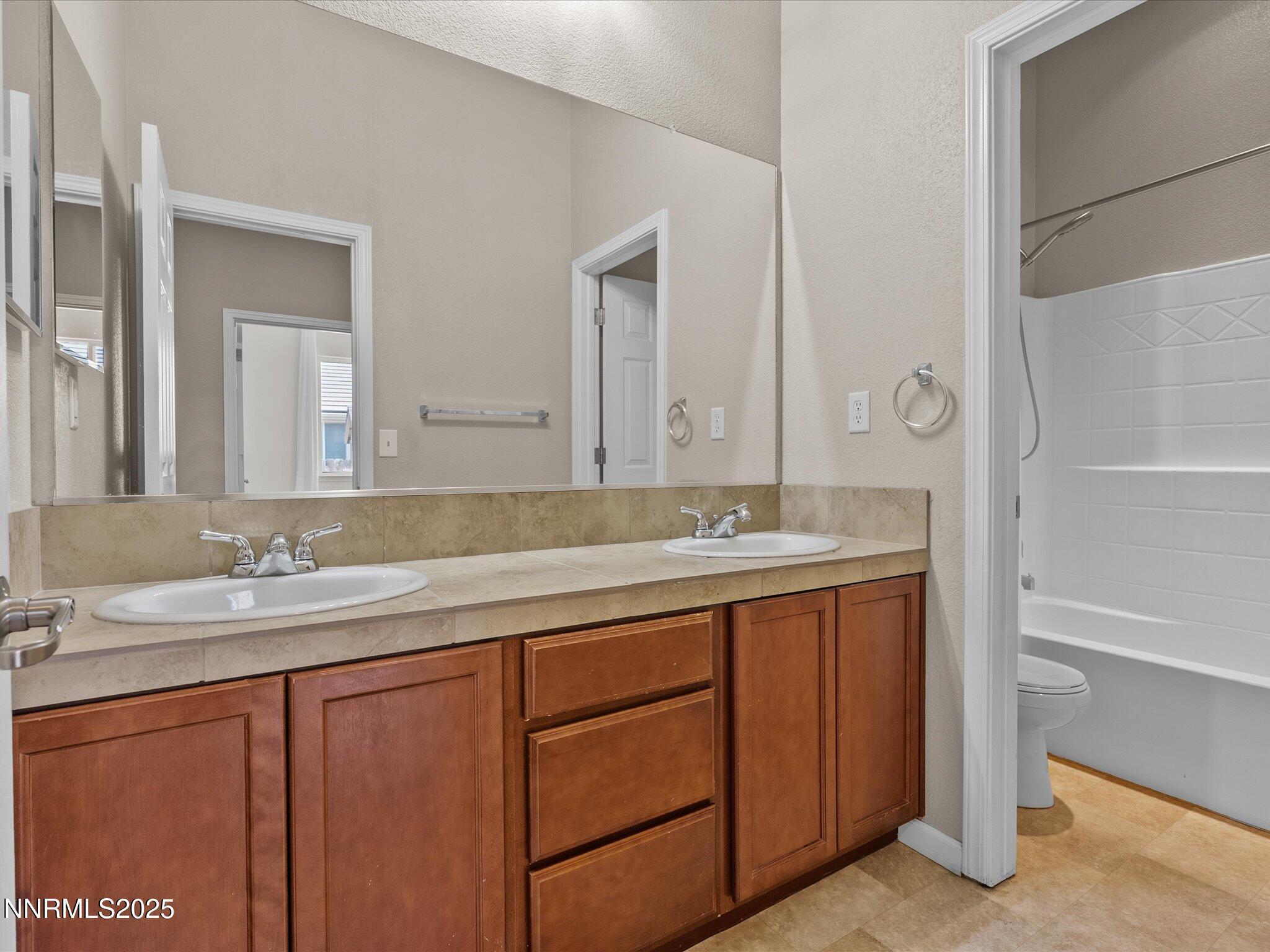 Dayton, Nevada, 89403, United States, 3 Bedrooms Bedrooms, ,2 BathroomsBathrooms,Residential,For Sale,1848243