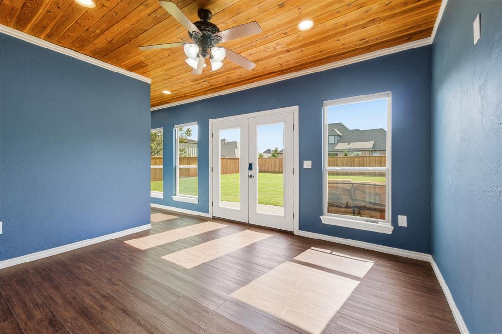 Mustang, Oklahoma, 73064, United States, 4 Bedrooms Bedrooms, ,4 BathroomsBathrooms,Residential,For Sale,1966333